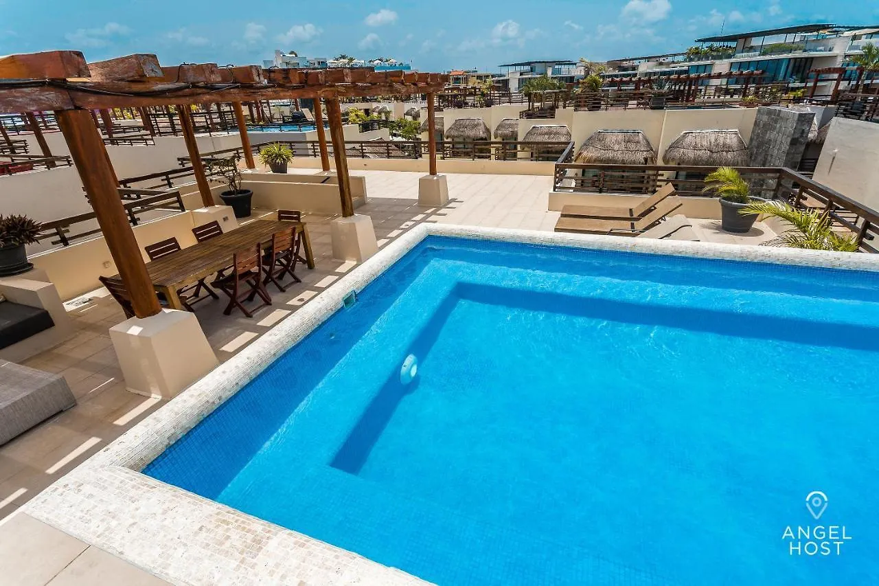 Semesterbostad Magnificent Oceanview Rooftop Lounge With Plunge Pool Playa del Carmen Mexiko