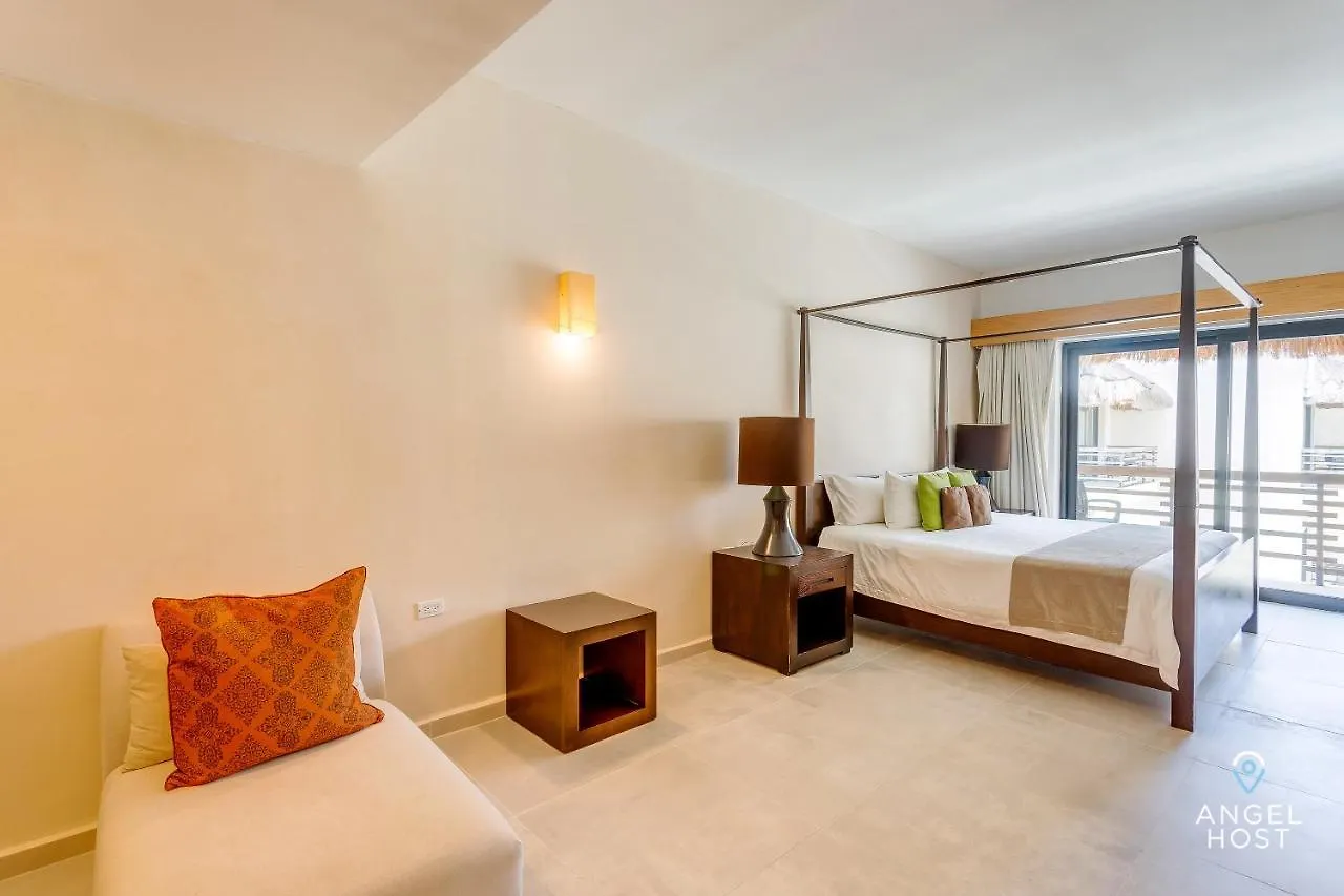 Magnificent Oceanview Rooftop Lounge With Plunge Pool Playa del Carmen Mexico
